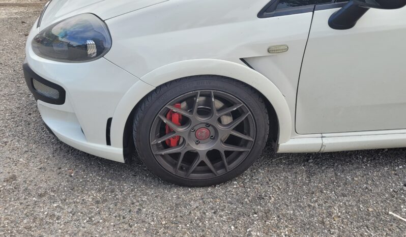 
								ABARTH Punto Evo 163 cv pieno									