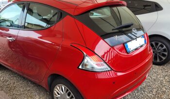 
									LANCIA Ypsilon 1.2 69 cv Gpl pieno								