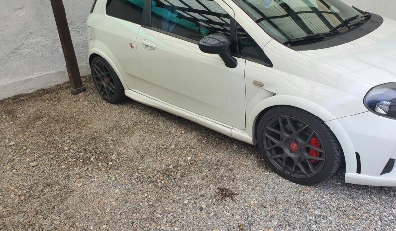 
								ABARTH Punto Evo 163 cv pieno									