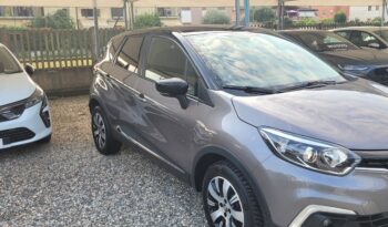 
									RENAULT Captur 1.5 Dci 90 cv Special Edition pieno								