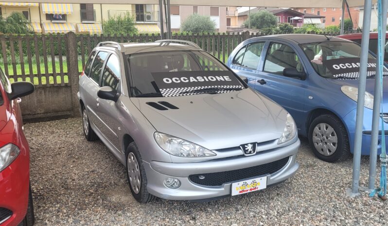 
								PEUGEOT 206 SW 1.4 SWEET YEARS pieno									