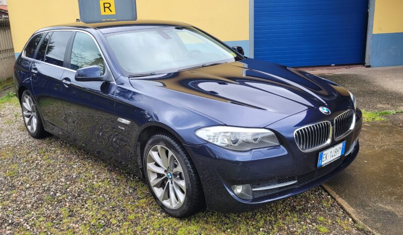 
								BMW 530 d  Touring 258 cv Xdrive pieno									